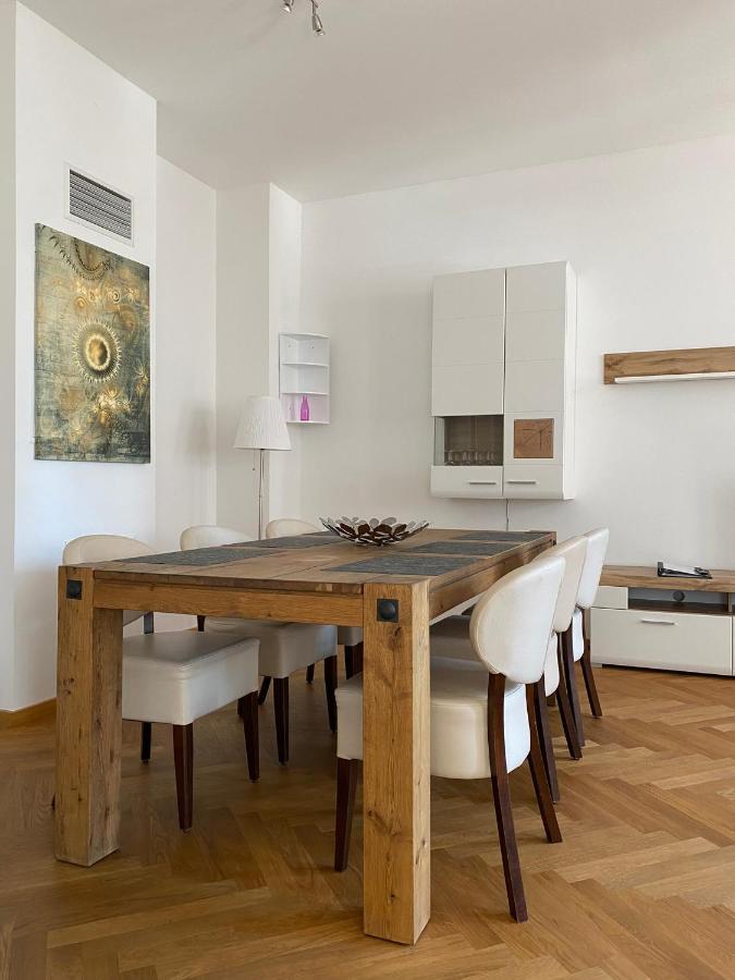 Grosszuegiges Apartment Mit Blick Zur Frauenkirche Dresden Eksteriør bilde